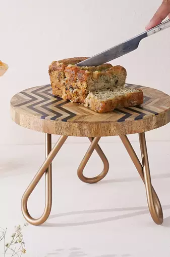 Chevron string cake stand