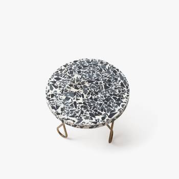 Rainbow speckled cake stand - black 1