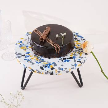 Rainbow speckled cake stand - black 1