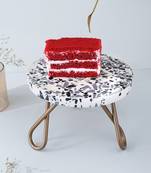 Black & white terrazzo cake stand