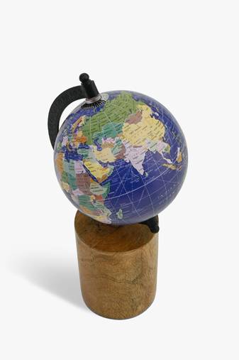 World trotter desk globe