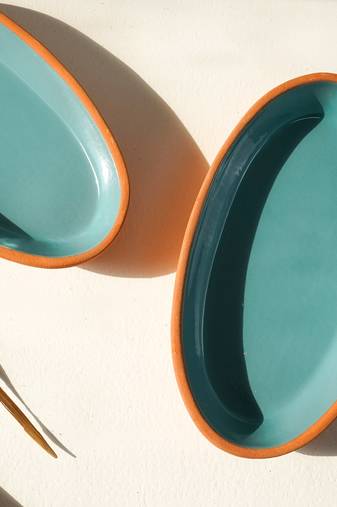 Blue terracotta oval tray set