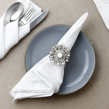 Shimmering gemstone napkin rings 1