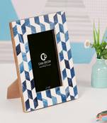 Geometrical maze photo frame 4x6