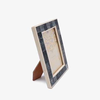 Timeless black photo frame 5x7 1