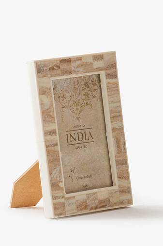 Dusty beige photo frames