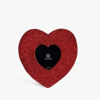 Red heart beaded photo frame 4x4 1