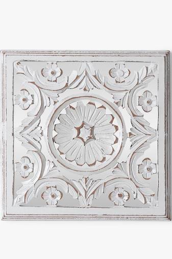 White floral wall art accent