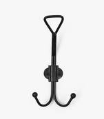 Traditional twist wall hook set