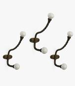 Lightbulb wall hook set