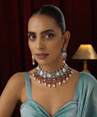 Red polki choker necklace set 1