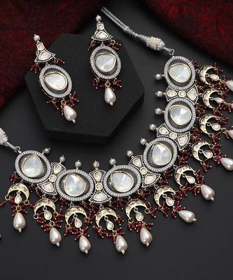 Red polki choker necklace set 3