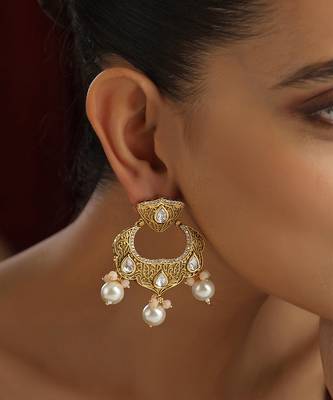 Gold kundan chandbali earrings 4
