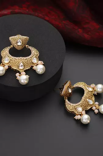 Gold kundan chandbali earrings