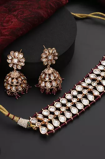 Red polki choker necklace set