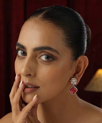 Red polki stud earrings 1