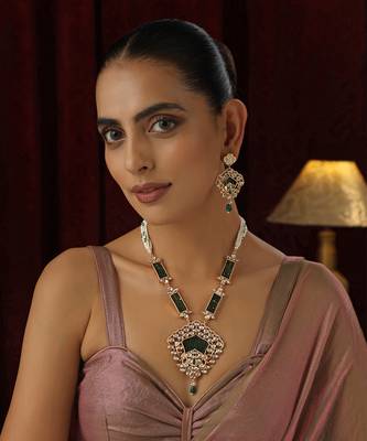 Green polki pendant necklace set 1