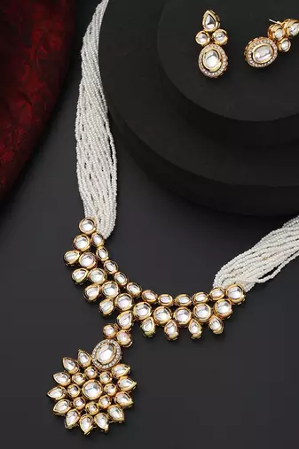White kundan long necklace set