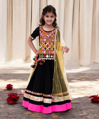 Black phulkari choli with lehenga     navratri special 1