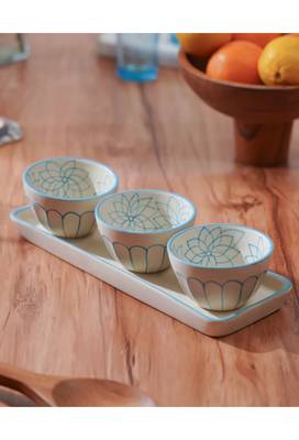 Meera- serving set of 3 bowls with tray  -stoneware ceramics 1