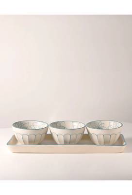 Meera- serving set of 3 bowls with tray  -stoneware ceramics 2