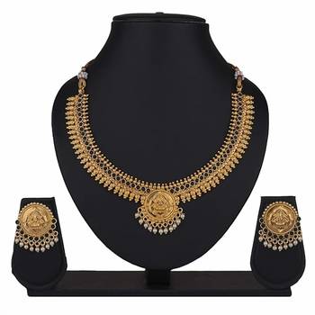 Gold plated studded design traditional necklace with matching earrings jewellery set for women 2