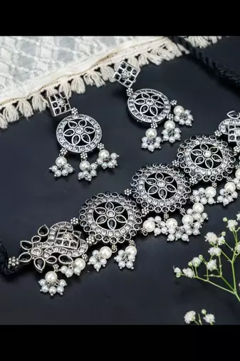 Temple jewelry stone jewelry set choker set south indian oxidized set with pearls, kolhapur set