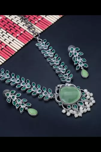 Temple jewelry green stone jewelry set, indian oxidized set with pearls, kolhapur set, necklace set