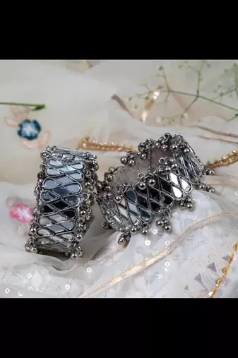 Show stopper kada afghani mirror kada glass bangles, mirror glass bangles, oxidized kara silver, set