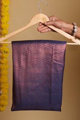 Ethnic Motifs Woven Design  Silk Saree with blouse 6