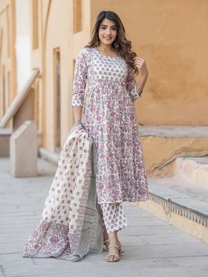 women purple and white anarkali pleated kurta pant dupatta set 2