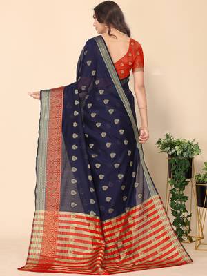 Navy Blue Jacquard Cotton Blend Golden Zari Butta Butti Woven Maheshwari Saree With Blouse Piece 4