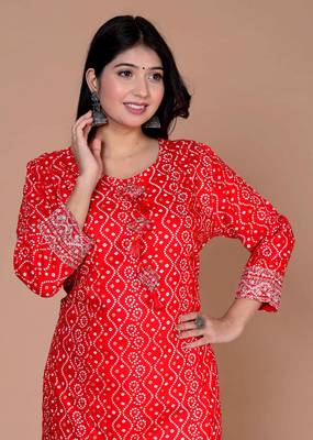 Womens festive wear red bandhani printed straight kurti 5