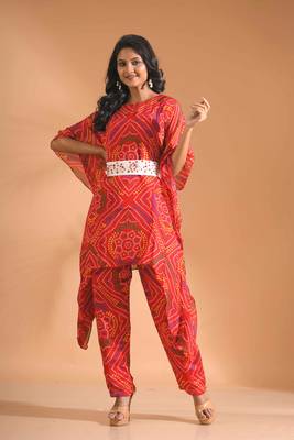 Red kaftan set  with printed 3