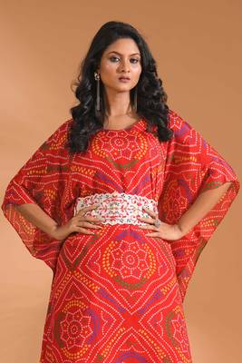 Red bandhani kaftan and golden pant with printed 3