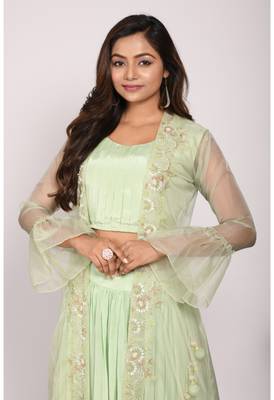 Green crop top with jacket with hand embroidery 2