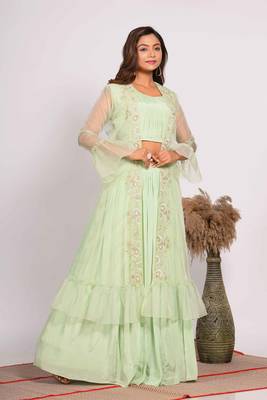 Green crop top with jacket with hand embroidery 4