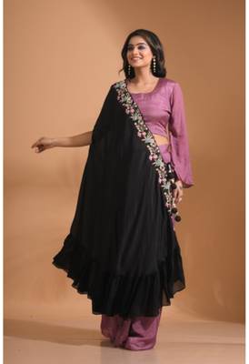 Green crop top set with duppata with printed 3