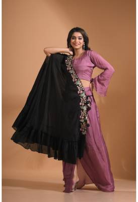Green crop top set with duppata with printed 4