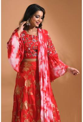 Red  crop top jacard shirt with duppata with hand embroidery 2