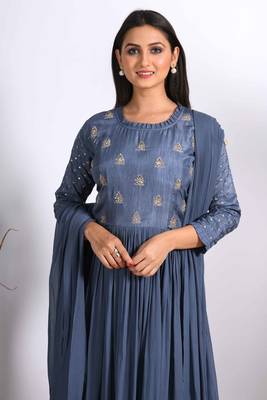 grey long gown with dupatta with hand embroidery 2