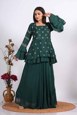 Green long jacket with skirt with hand embroidery 4