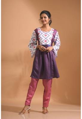 Multcolour  pinted coset 1