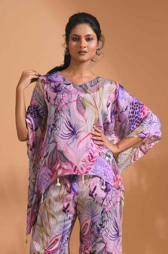 Light multicolour  printed coset