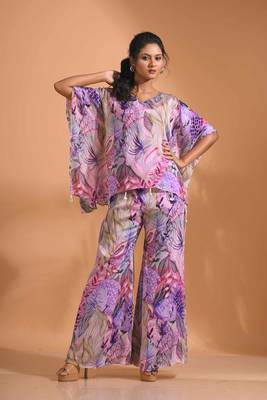 Light multicolour  printed coset 2