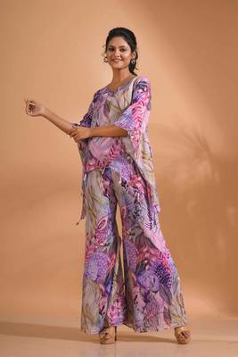 Light multicolour  printed coset 3