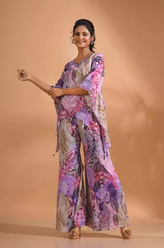 Light multicolour  printed coset