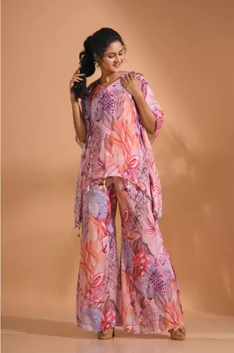 Light multicolour  printed coset