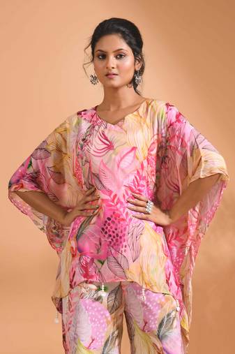 Light multicolour  printed coset
