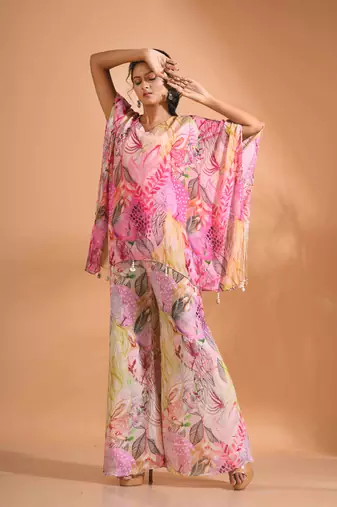Light multicolour  printed coset